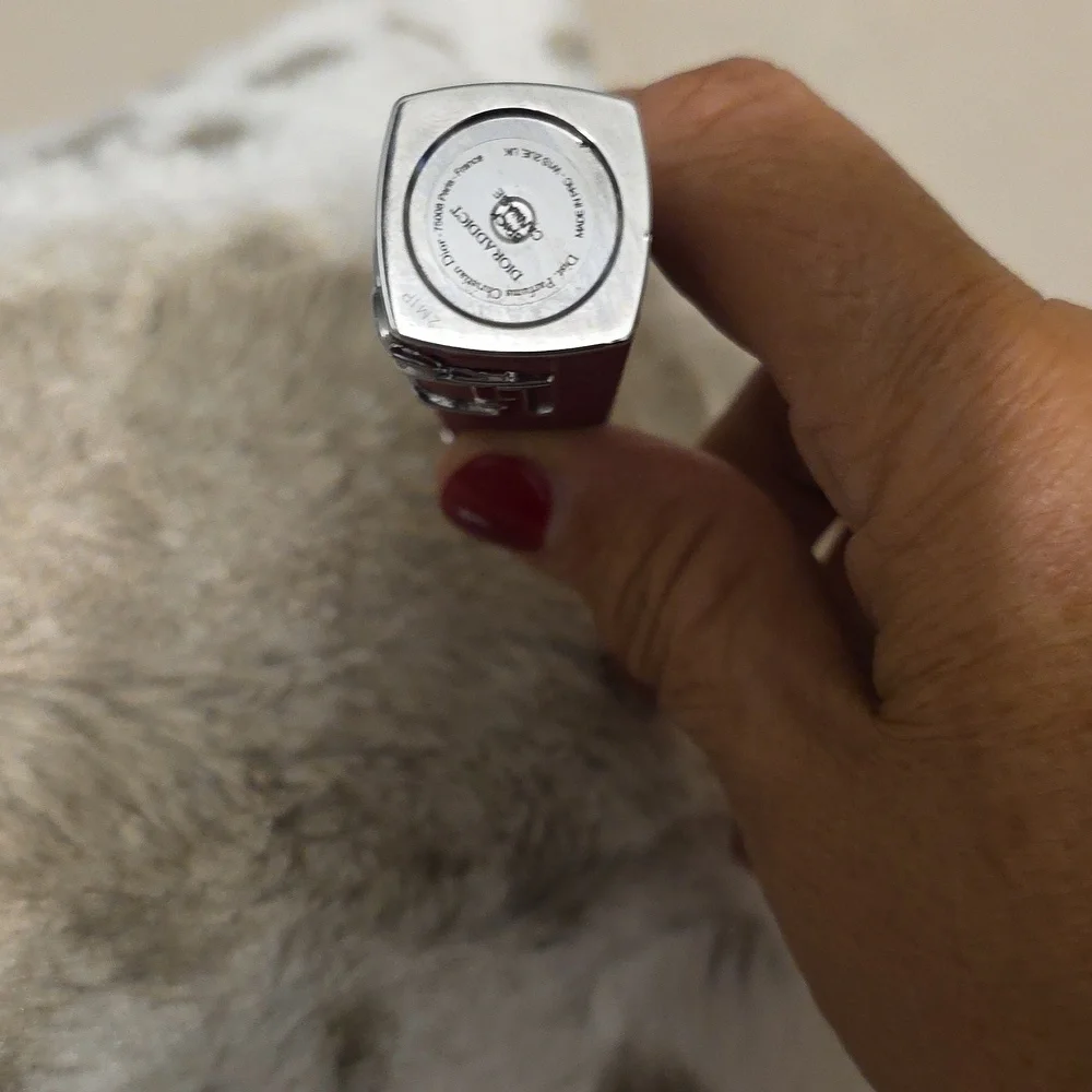 Dior Lipstick Case in Bold Red With The Dior Addict Lip Glow Oil - Picture 4 of 6